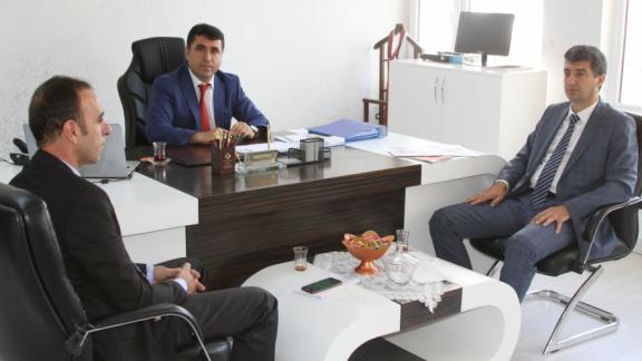 AK Parti İlçe Başkanından Milli Eğitim Müdürümüze ziyaret