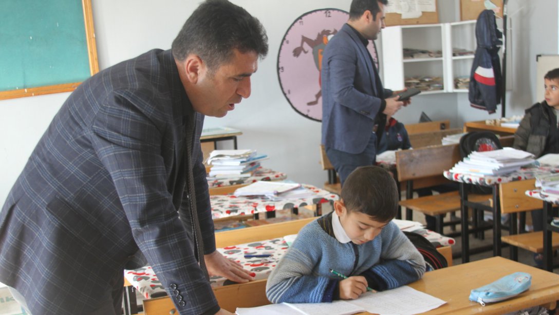 İlçe Milli Eğitim Müdürümüz Faysel POLAT, Aydemir İlkokulu ve Kayalısu İlkokulu'nu ziyaret etti.