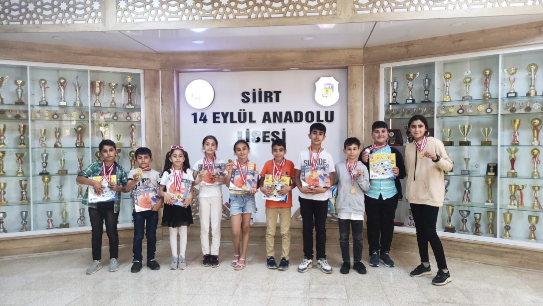 Öğrencilerimiz Akıl ve Zeka Oyunları Turnuvasında Türkiye Şampiyonasında Yarışmaya hak kazandı.