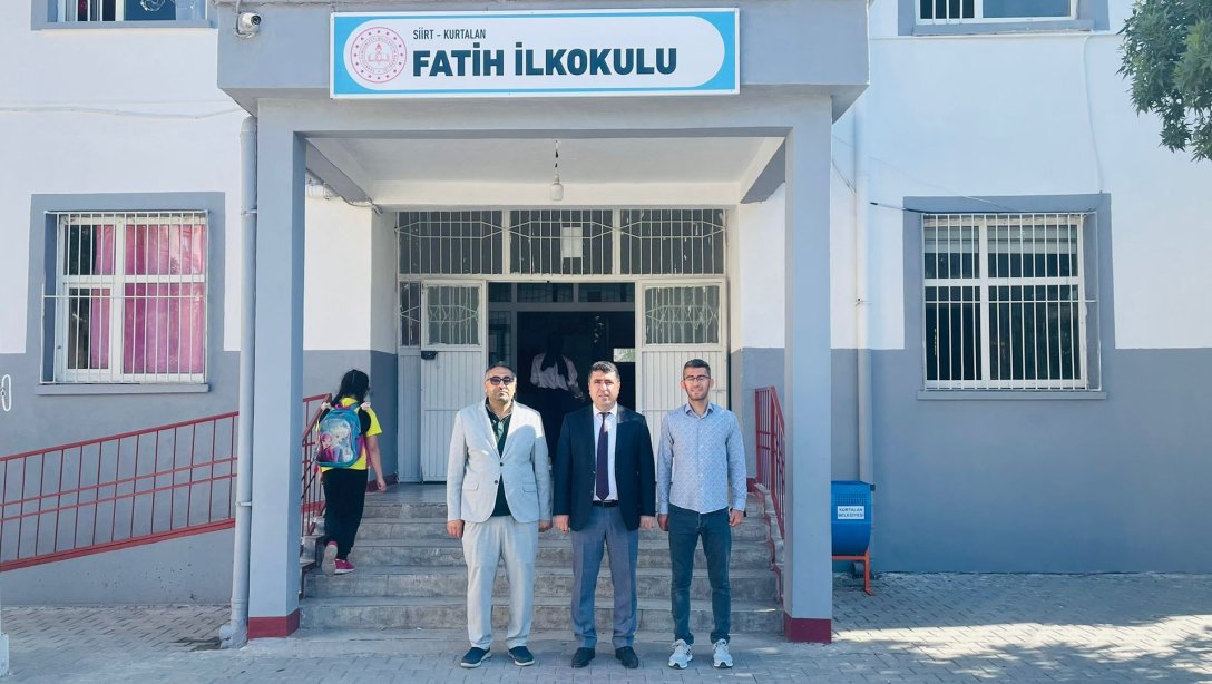İlçe Milli Eğitim Müdürü Sayın Faysal Polat, Anadolu İmam Hatip Lisesi ve Fatih İlkokulu'nu ziyaret etti.
